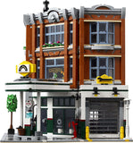 LEGO 10264 Corner Garage  Big Big World
